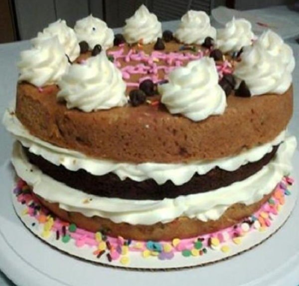 Chocolate Chip Cookie Cake