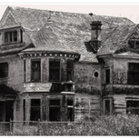 Old Abandoned House In Watsonville CA