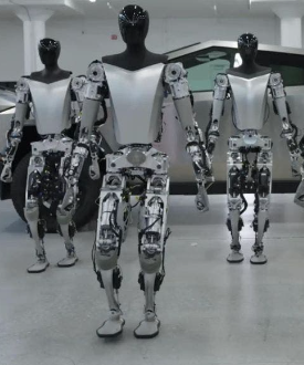 Tesla Robots Are Ready to Get Hire