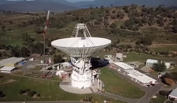 NASA Intergalactic Observatory Located at Hawaii To Observe and Study Objects in Space